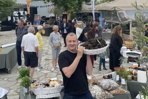 &Eta; Fungi Hellas &beta;&rho;&iota;&sigma;&kappa;ό&tau;&alpha;&nu; &sigma;&tau;&eta;&nu; &Kappa;&alpha;&lambda;&alpha;&mu;ά&tau;&alpha; &gamma;&iota;&alpha; &tau;&omicron; &Pi;&alpha;&gamma;&kappa;ό&sigma;&mu;&iota;&omicron; &Sigma;&upsilon;&nu;έ&delta;&rho;&iota;&omicron; TBEX Europe 2023.