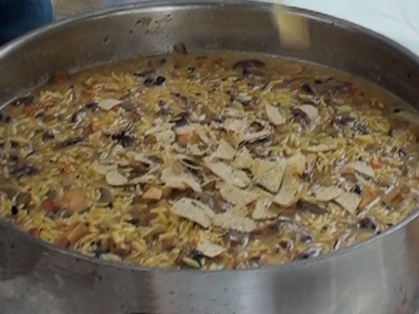 RISSOTO &mu;&epsilon; &mu;&alpha;&nu;&iota;&tau;ά&rho;&iota;&alpha; (ή &kappa;&rho;&iota;&theta;&alpha;&rho;ό&tau;&omicron;)