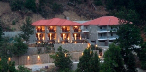 &Mu;&epsilon;&tau;&epsilon;&rho;ί&zeta;&iota; Hotel, &Omicron;ί&tau;&eta;